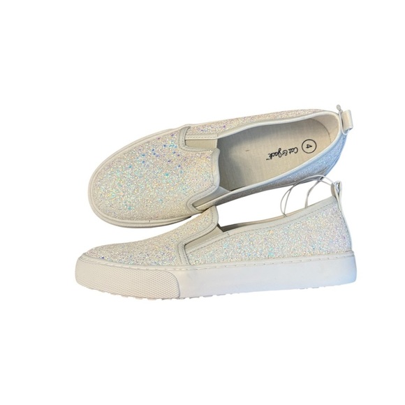 Cat & Jack Glittery Slip-On Sneakers - White / Silver - Picture 5 of 7
